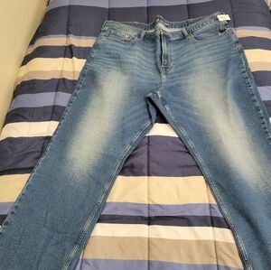 NWT- Old Navy Straight Built In Flex Jeans- Men's Big & Tall Size 44x30